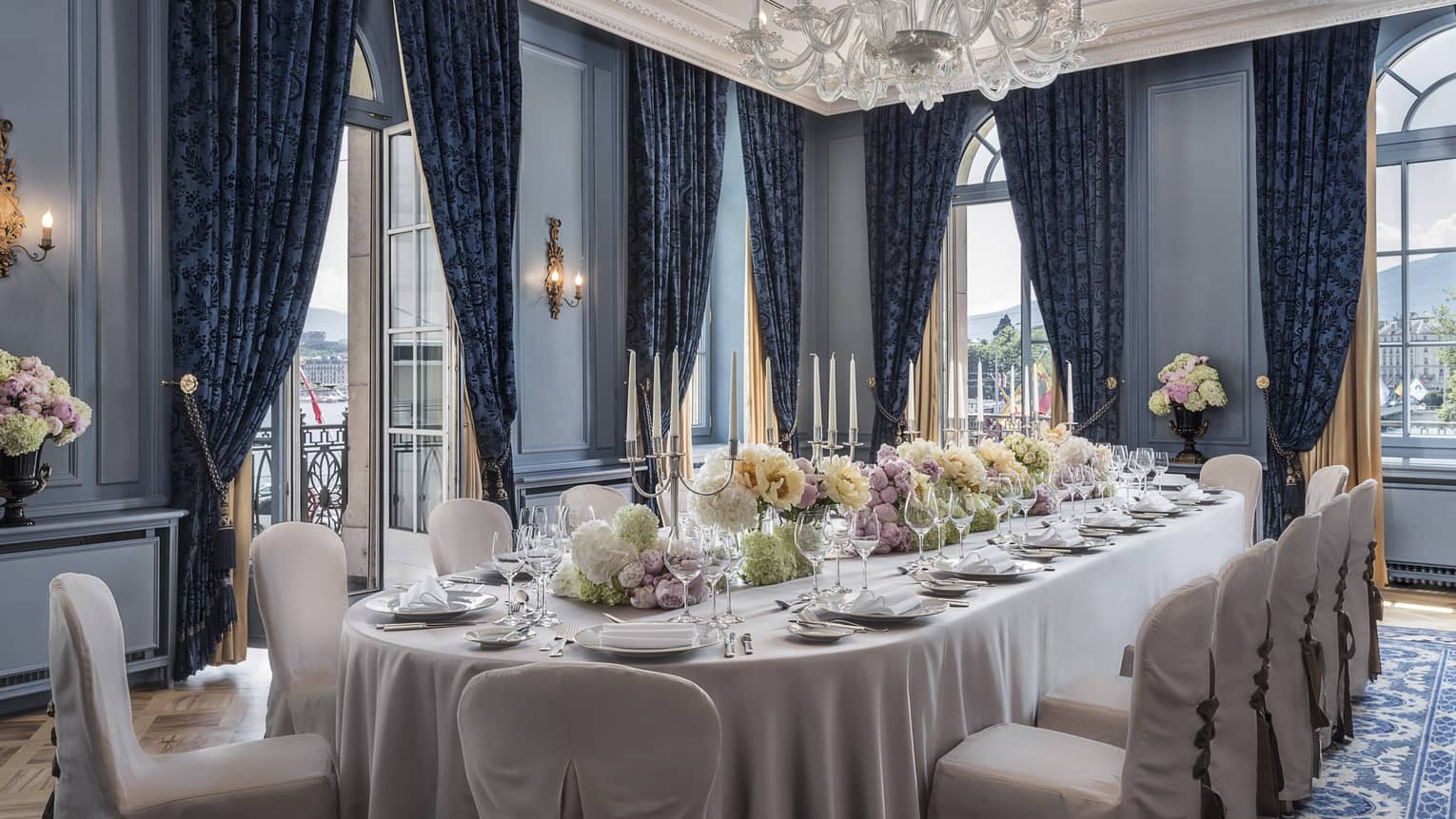 Four Seasons Hotel des Bergues